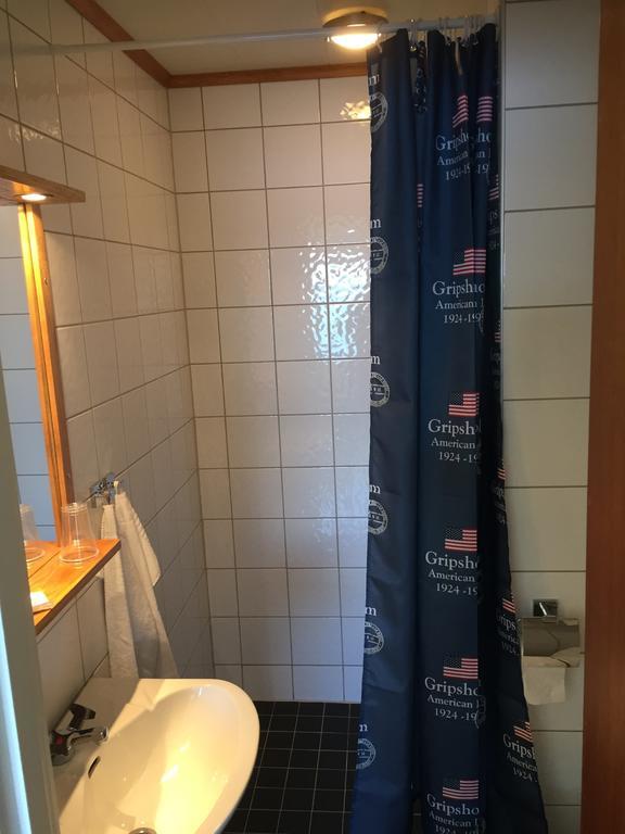 Hotell Fisketangen Kungshamn Ruang foto