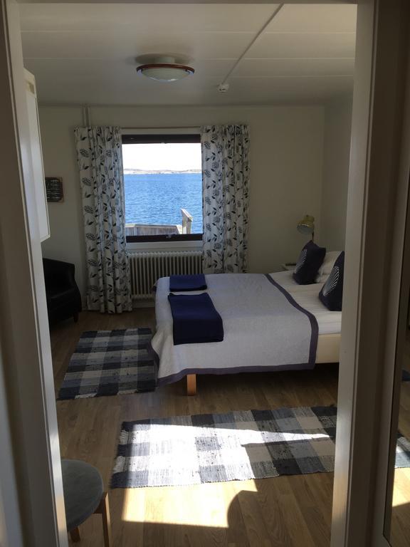 Hotell Fisketangen Kungshamn Ruang foto