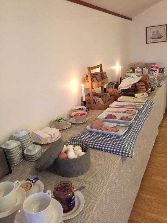 Hotell Fisketangen Kungshamn Bagian luar foto